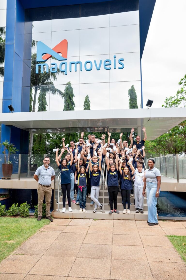 Maqmóveis ofereceu visitas à sede da empresa em Taquaritinga para as turmas que se destacaram na arrecadação de materiais recicláveis.